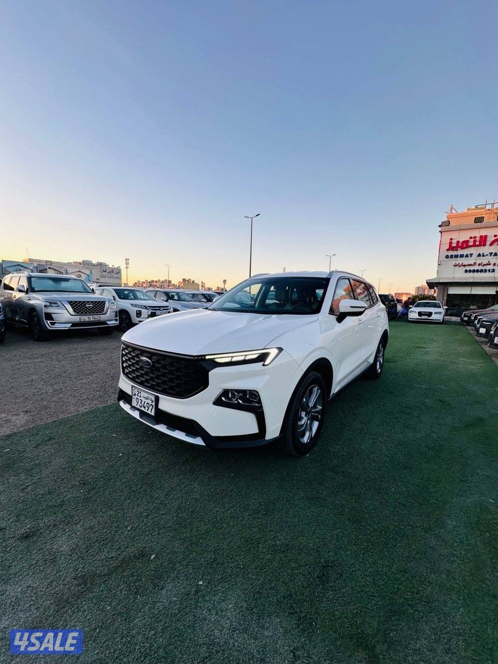 🚘 فورد تيريتوري 2023 صبغ وكاله4