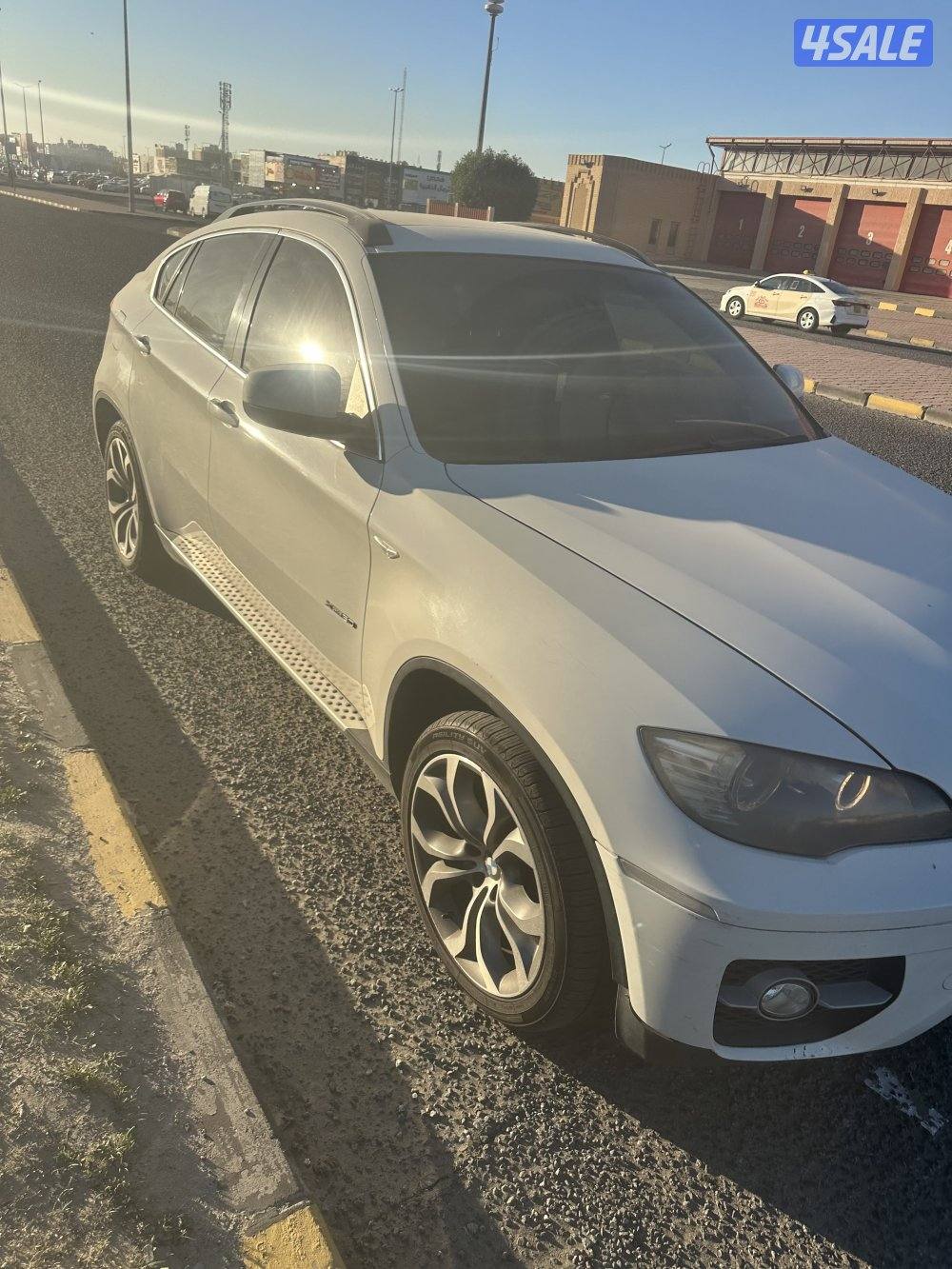 BMW x6  20111