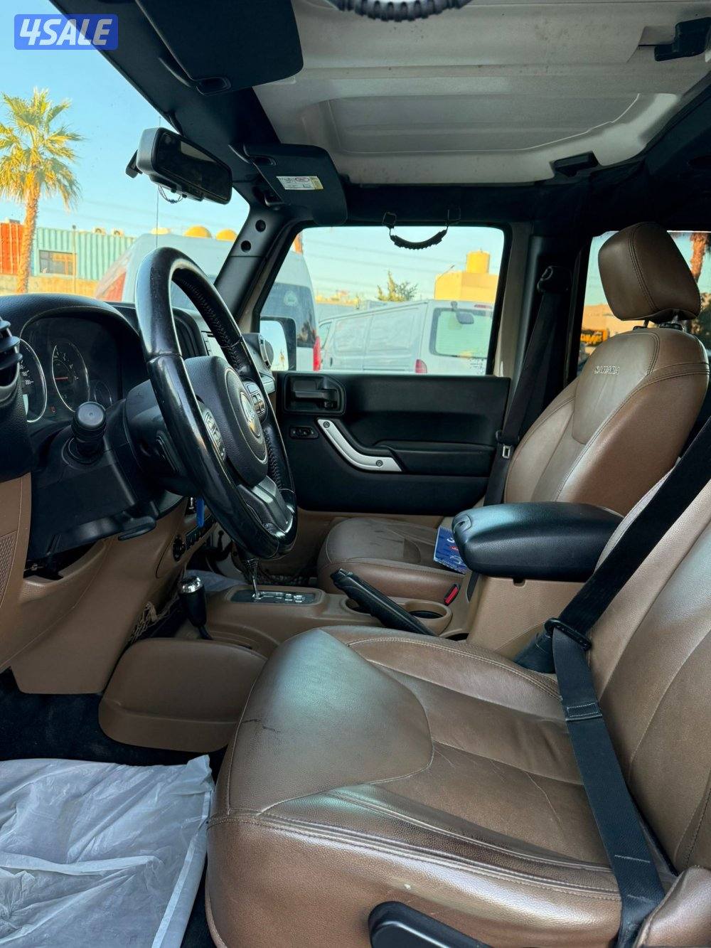 النشاما لبيع وشراء السيارات جيب رانجلر4