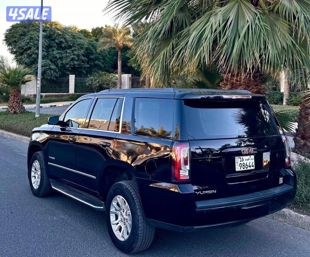 يوكن SLT موديل 2018  ماشي 128يوجد قطعه وحده فقط صبغ تجميلي وارد الكويت5