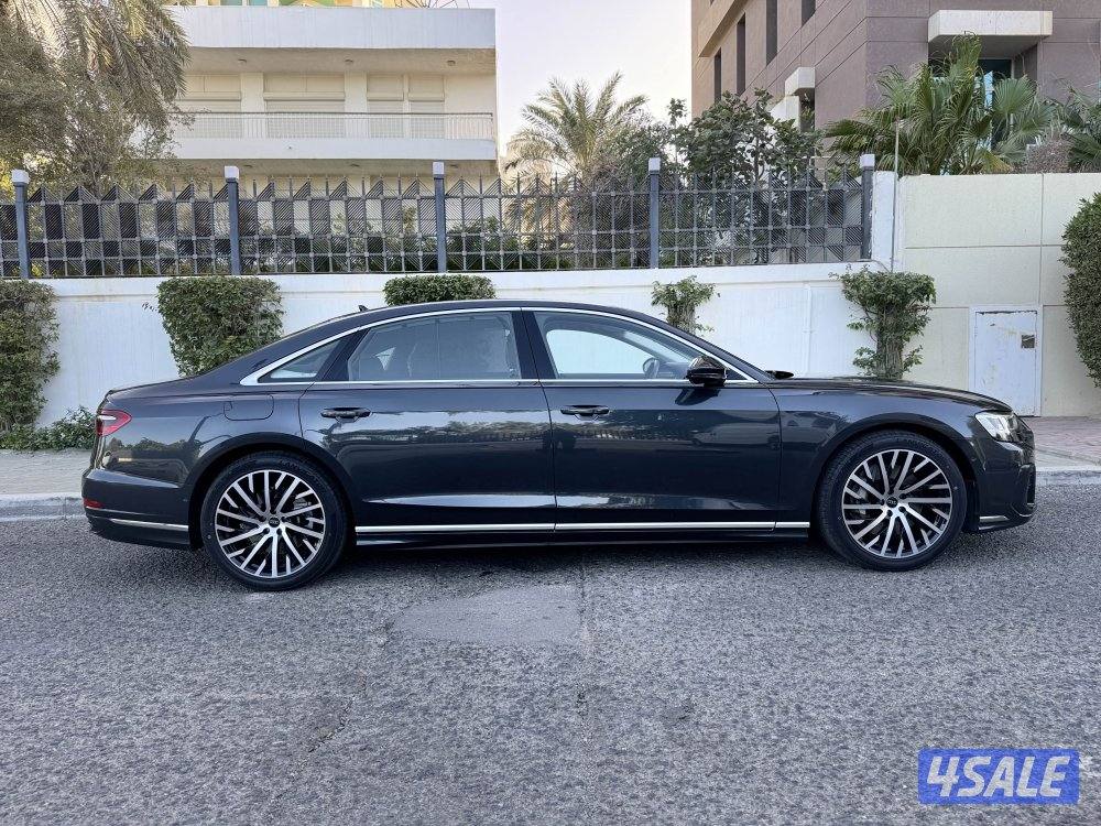 اودي A8L TFSI55 موديل 2024 عداد 21 الدرجة الأولى الغانم صبغ وكالة5