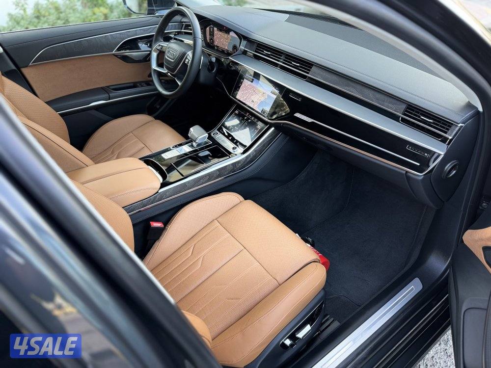 اودي A8L TFSI55 موديل 2024 عداد 21 الدرجة الأولى الغانم صبغ وكالة10