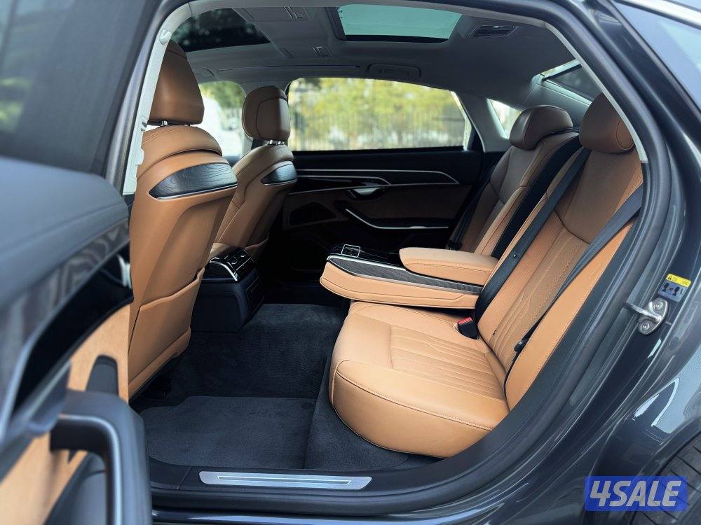 اودي A8L TFSI55 موديل 2024 عداد 21 الدرجة الأولى الغانم صبغ وكالة13