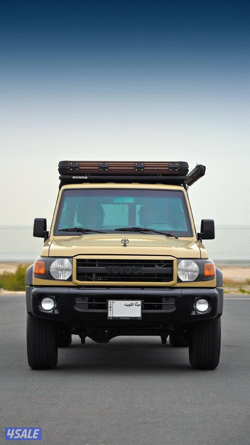 لاند كروزر LC76 الذكرى ال70 بحالة الوكالة2