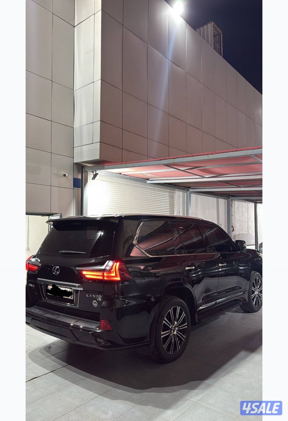 للبيع لكزس الساير موديل ٢٠١٨ الدرجة الأولى سبورت اسود من داخل عنابي3
