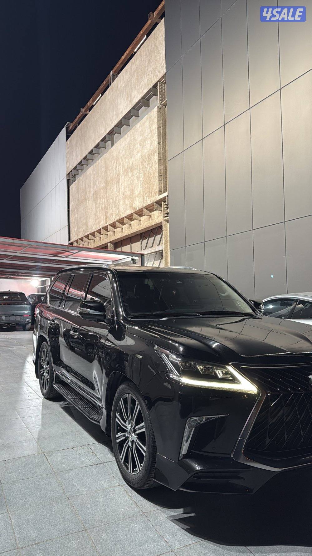 للبيع لكزس الساير موديل ٢٠١٨ الدرجة الأولى سبورت اسود من داخل عنابي4