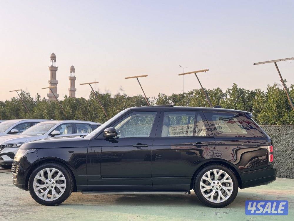 للبيع رنج روفر 2018 كاش او اقساط6