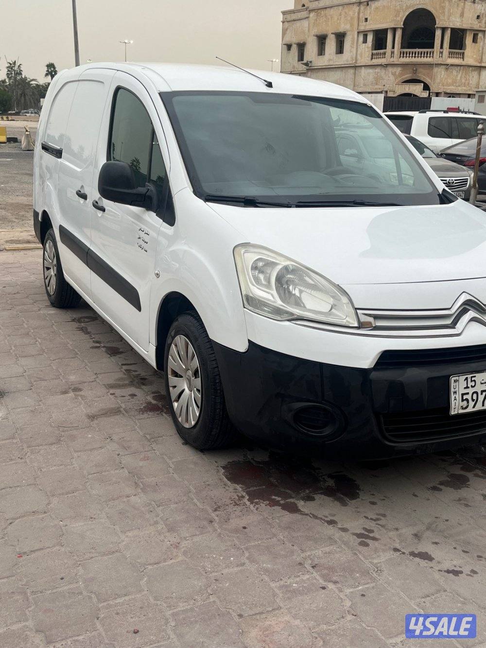 للبيع ٢٠١٥ شرط الفحص ماشي ١٤٠1