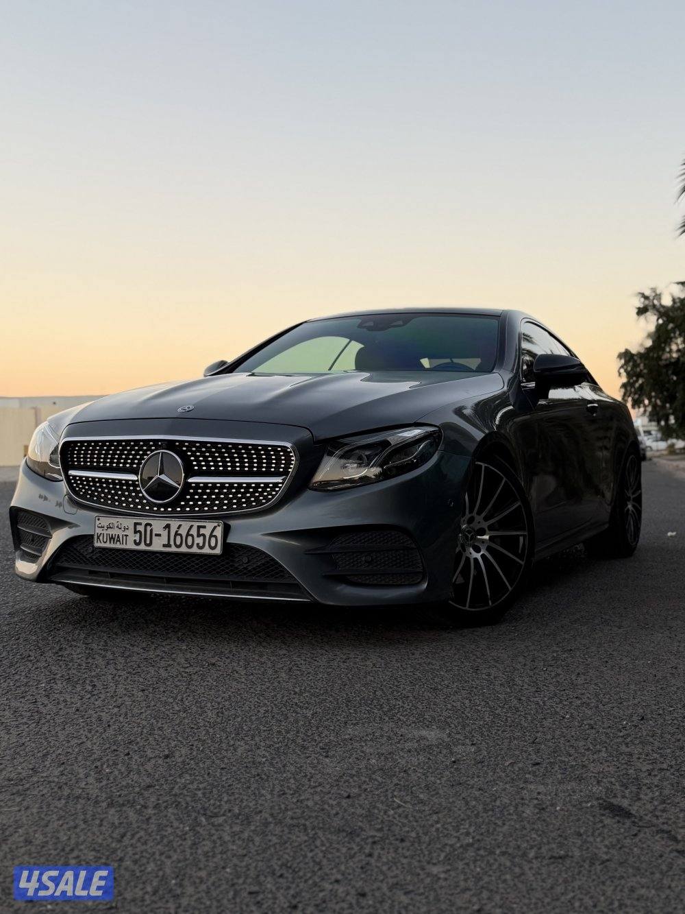 للبيع مرسيدس E3000