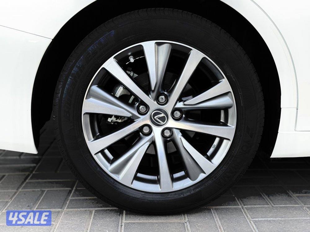 لكزس ES250 موديل 2021 عداد 102 صبغ وكالة الساير صدفي13