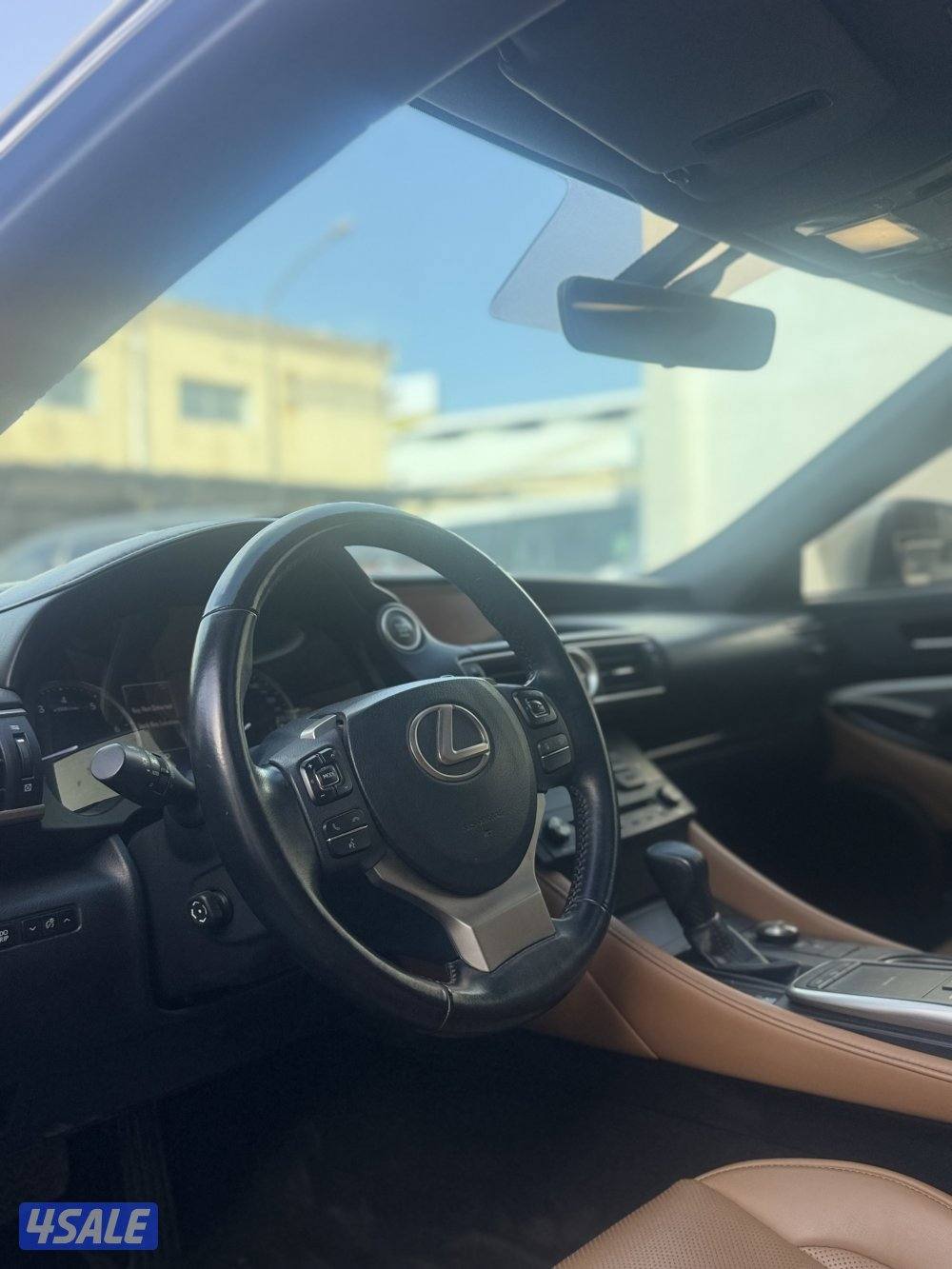 لكزس RC 2018 ( عداد 95 الف )6