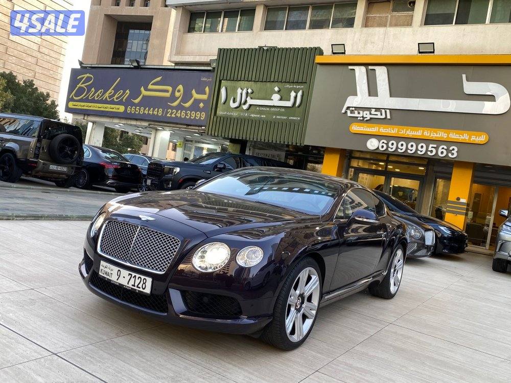 بنتلي كونتننتال GT V8 موديل 2015 عداد 71 الف كيلو فقط صبغ الوكاله0