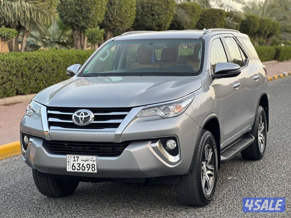 فورتنر 2020 عداد 63 الف فقط بحالة المصنع0