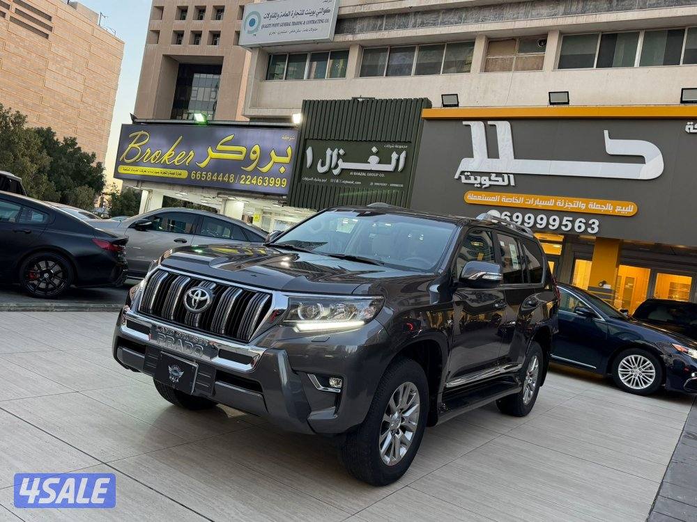 تويوتا برادو VXموديل 2021 عداد 77 الف كيلو فقط صبغ الوكاله سيرفس منتظم0