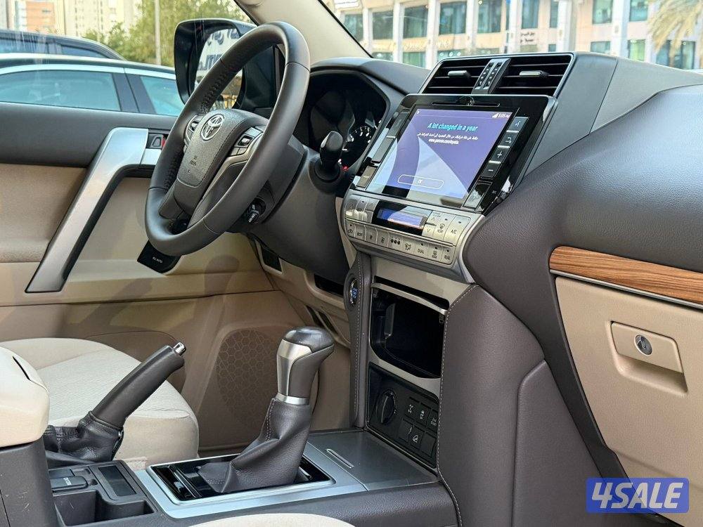 تويوتا برادو VXموديل 2021 عداد 77 الف كيلو فقط صبغ الوكاله سيرفس منتظم4