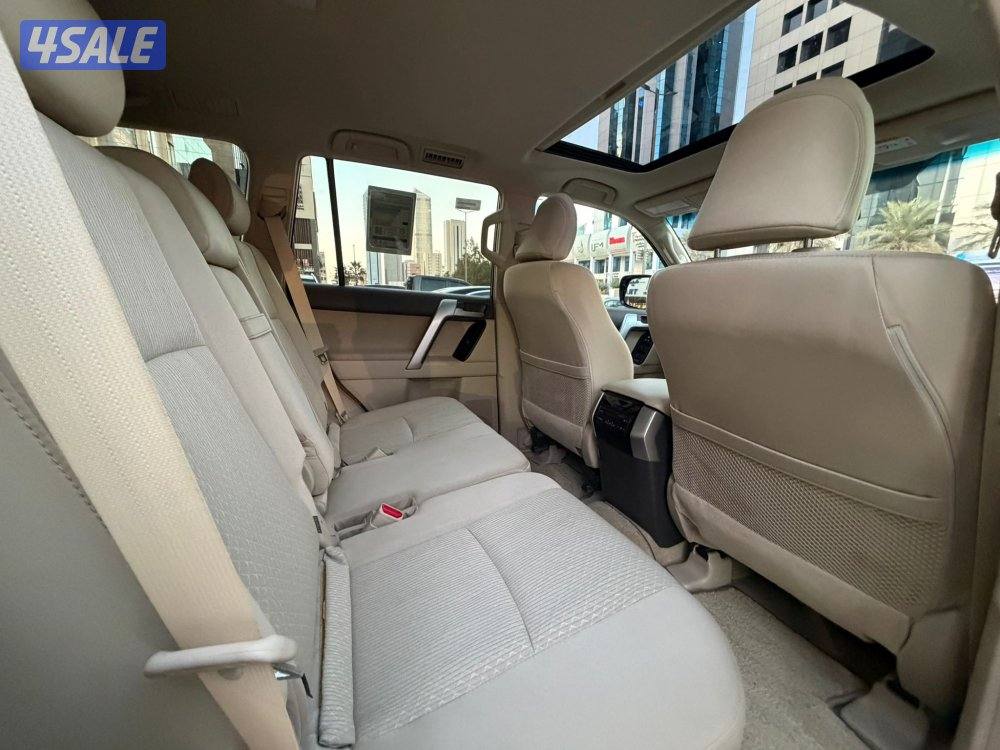 تويوتا برادو VXموديل 2021 عداد 77 الف كيلو فقط صبغ الوكاله سيرفس منتظم8