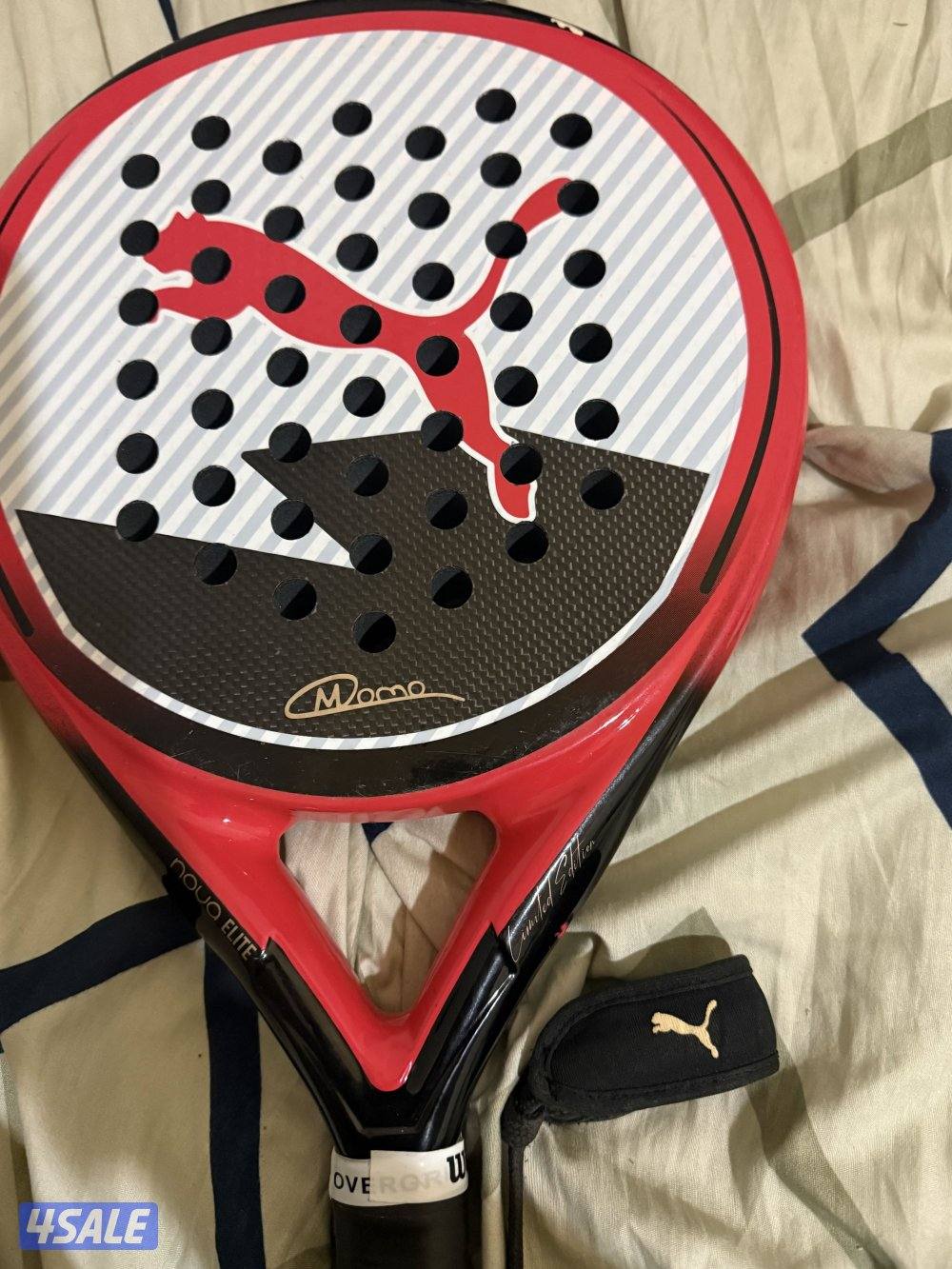 مضربين بادل واحد من tuyo والثاني من بوما ب80للاستفسار1