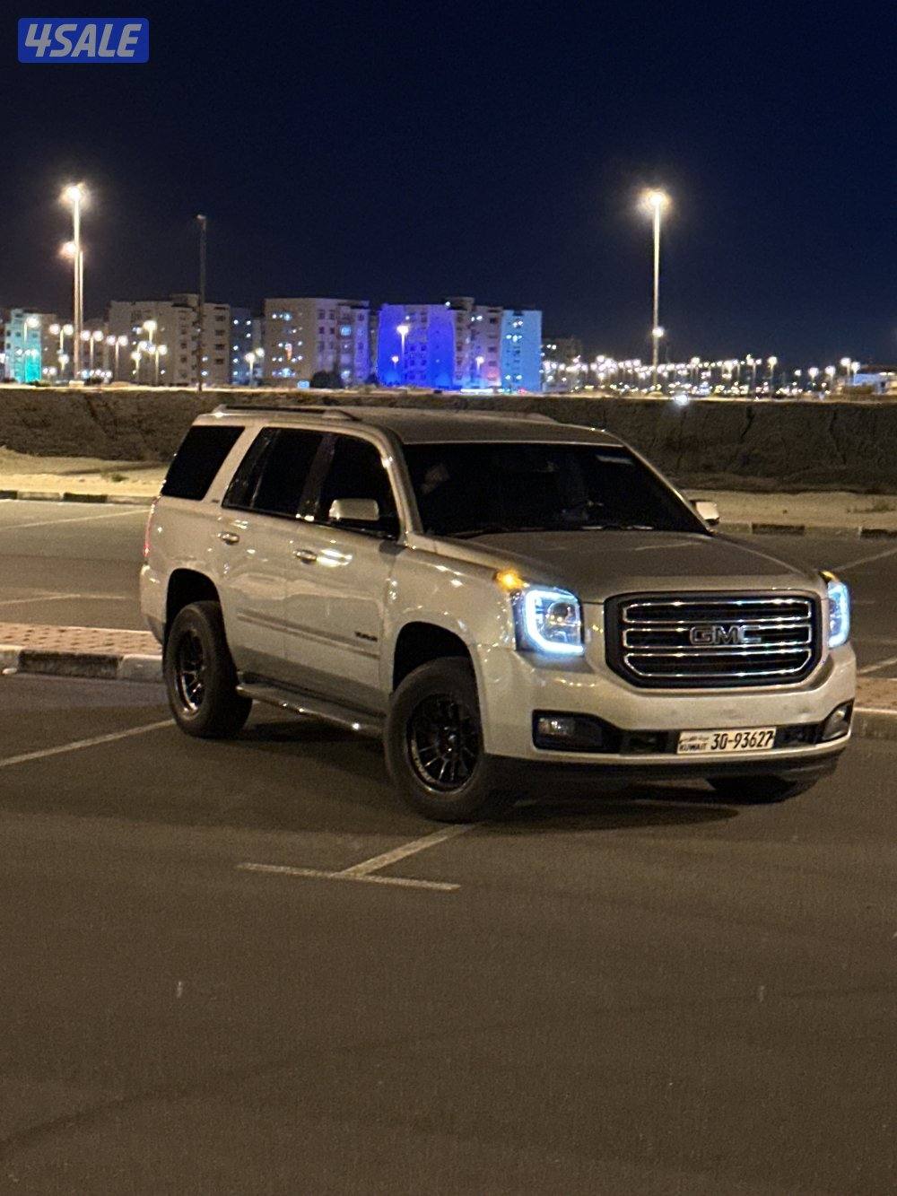 للبيع يوكن SLE 2015 صبغ الوكاله 230km0