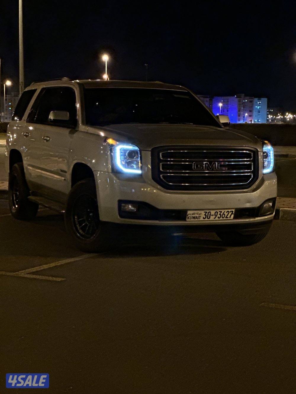 للبيع يوكن SLE 2015 صبغ الوكاله 230km1