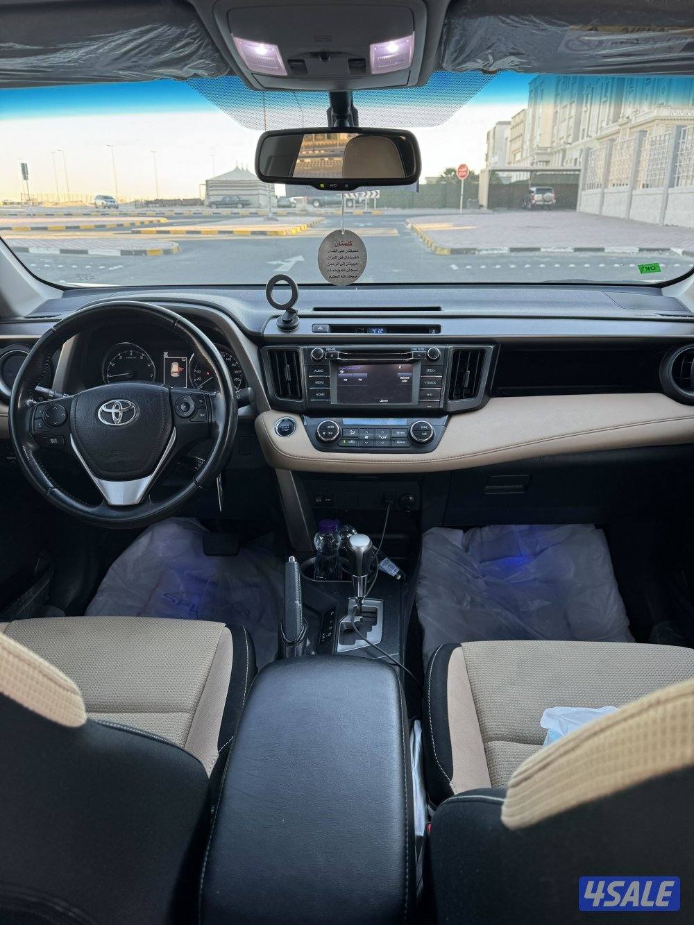 للبيع راف فور 2018 اللون ابيض5