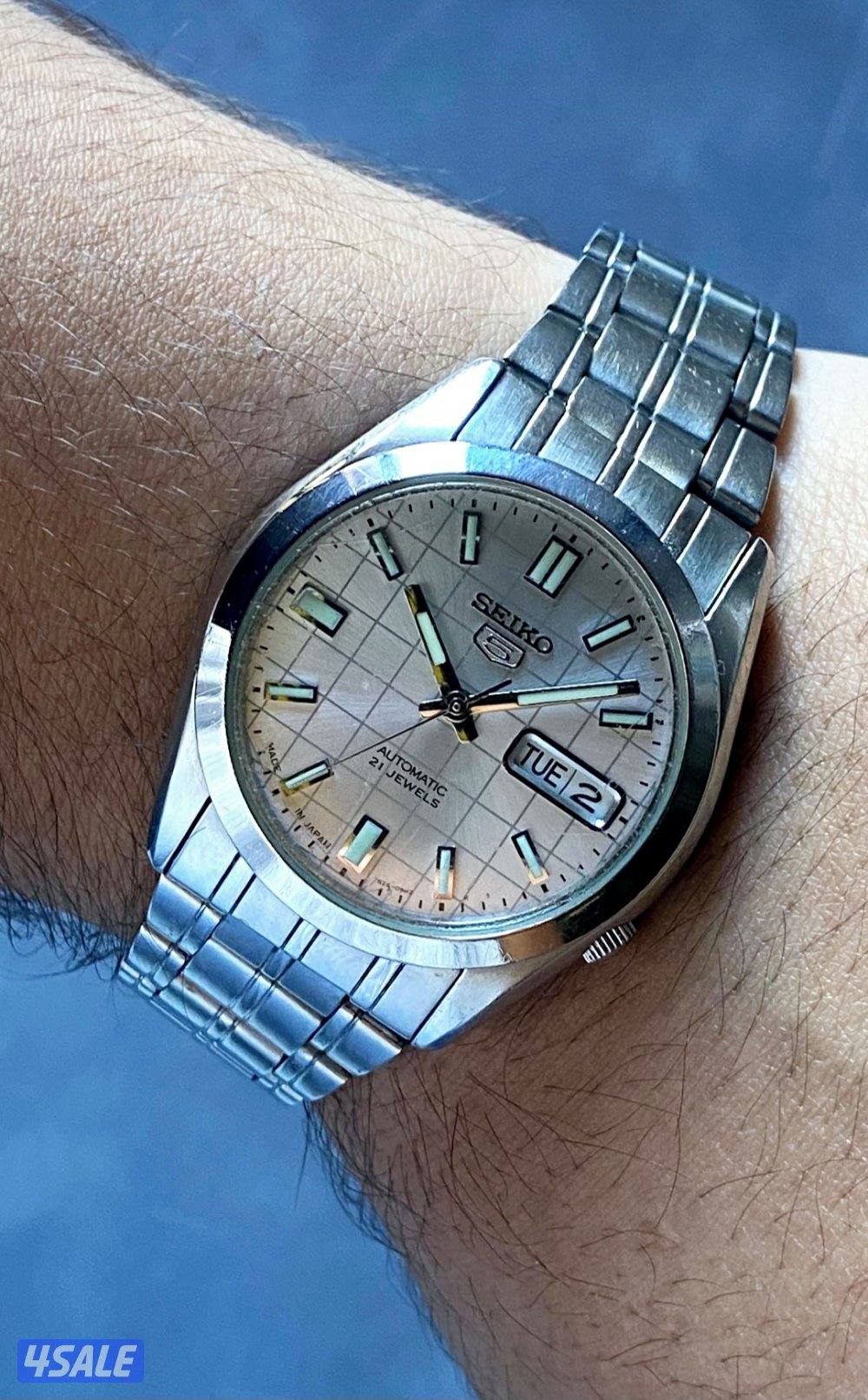 seiko5 automatic movement1