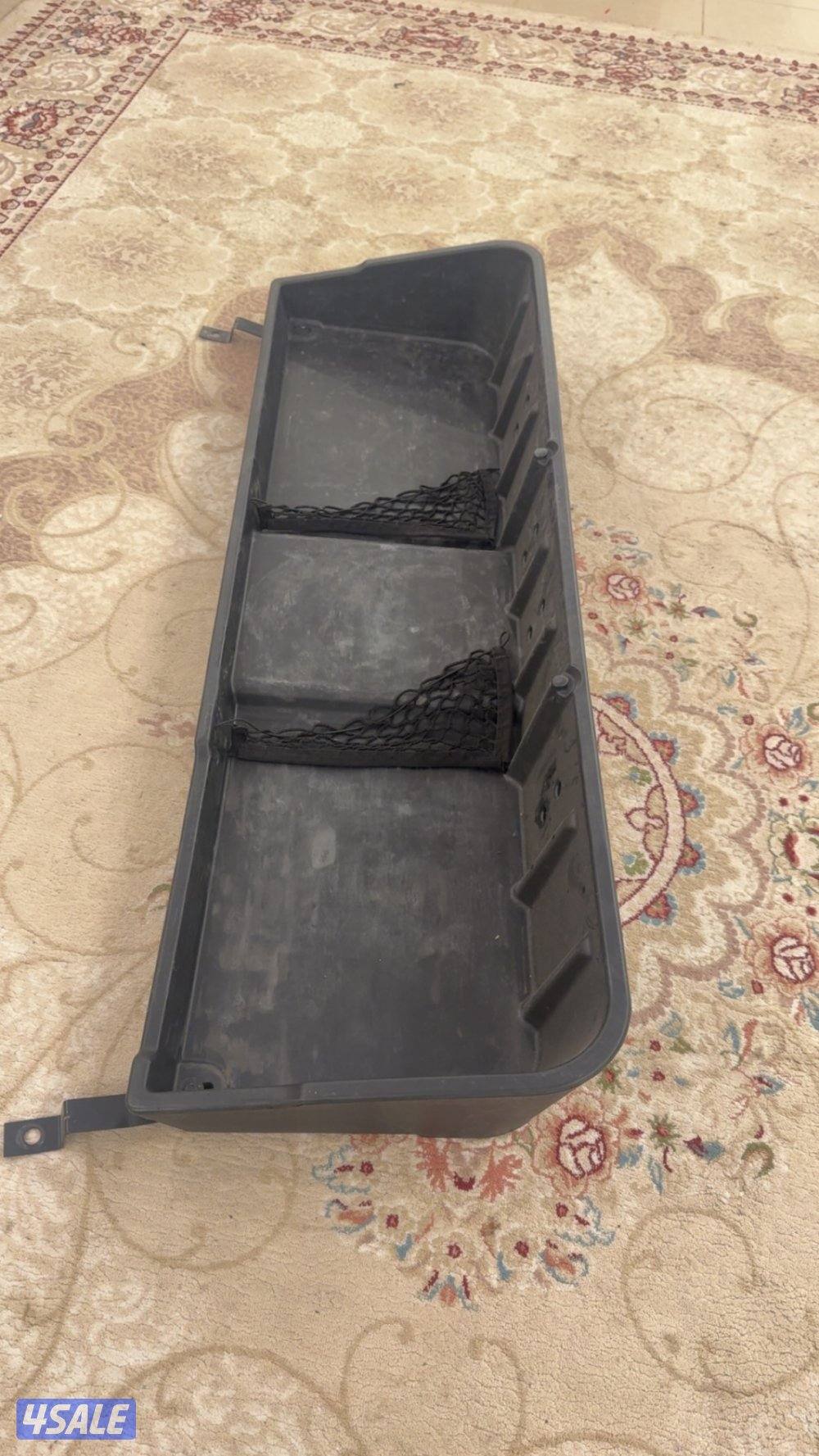 للبيع صندوق خلفي2