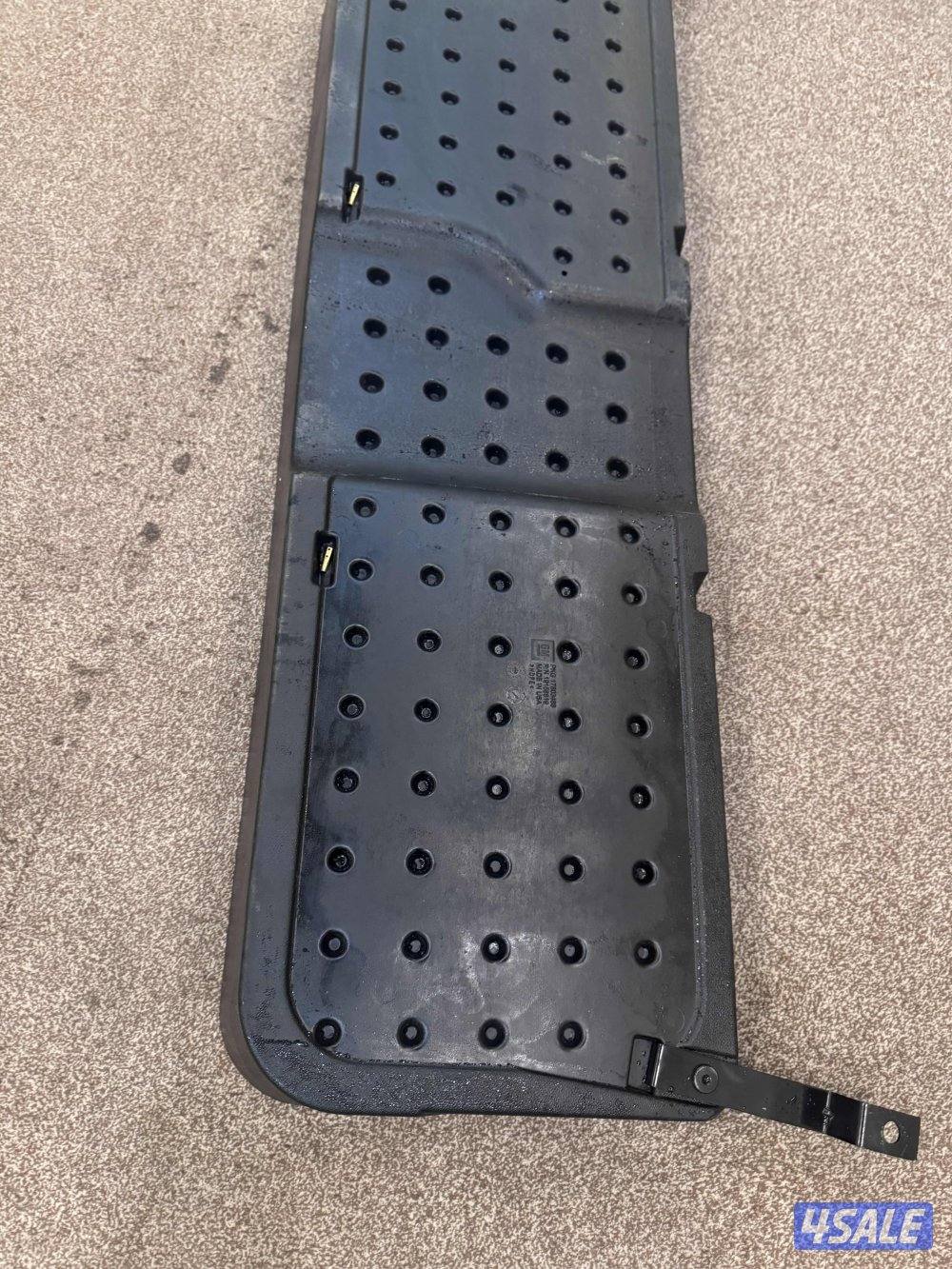 للبيع صندوق خلفي3