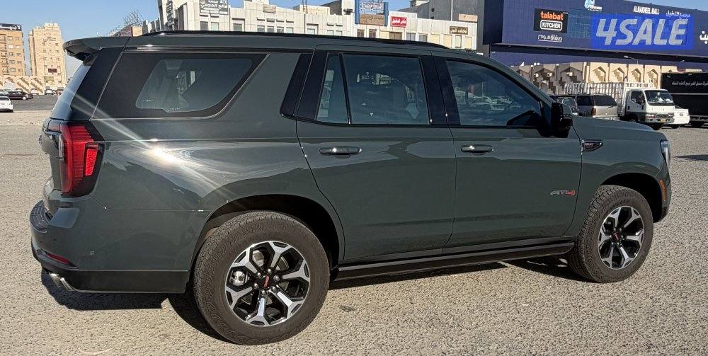 للبيع يوكن AT4 موديل 20253