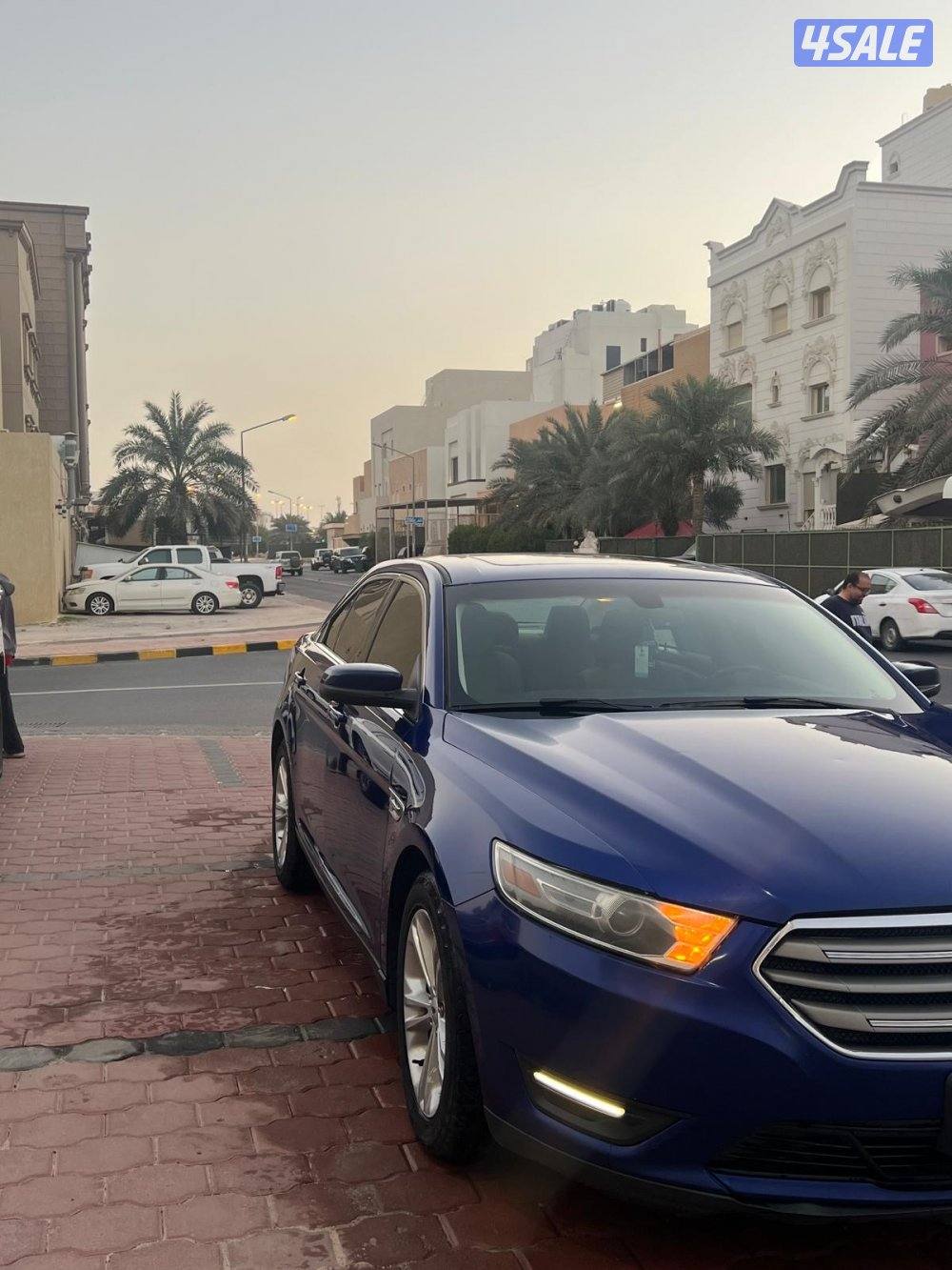 للبيع فورد تورس 20137