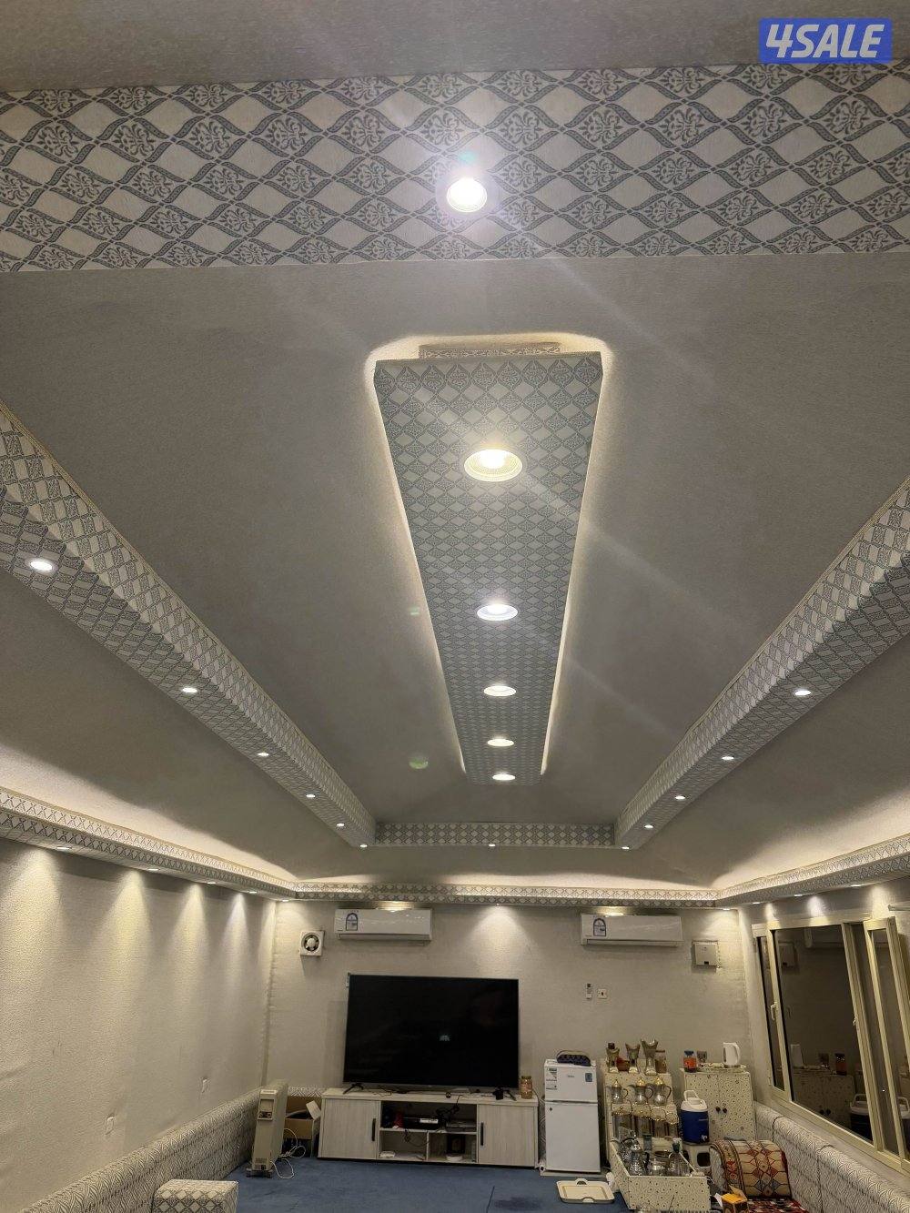 للبيع خيمة ملكية5