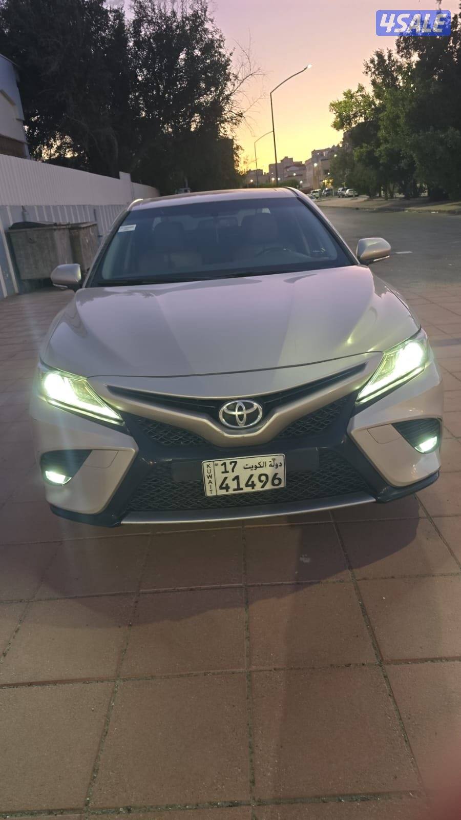 كامري  SE اعلى درجة ٢٠١٩ ماشي ١٤٩ الف شرط الفحص صبغ الوكالة8