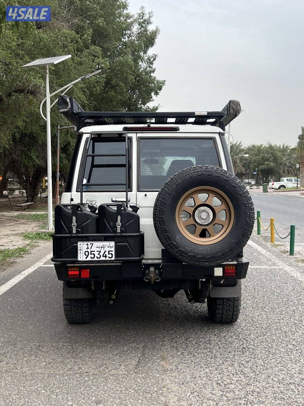 للبيع جيب نص نظييفف4