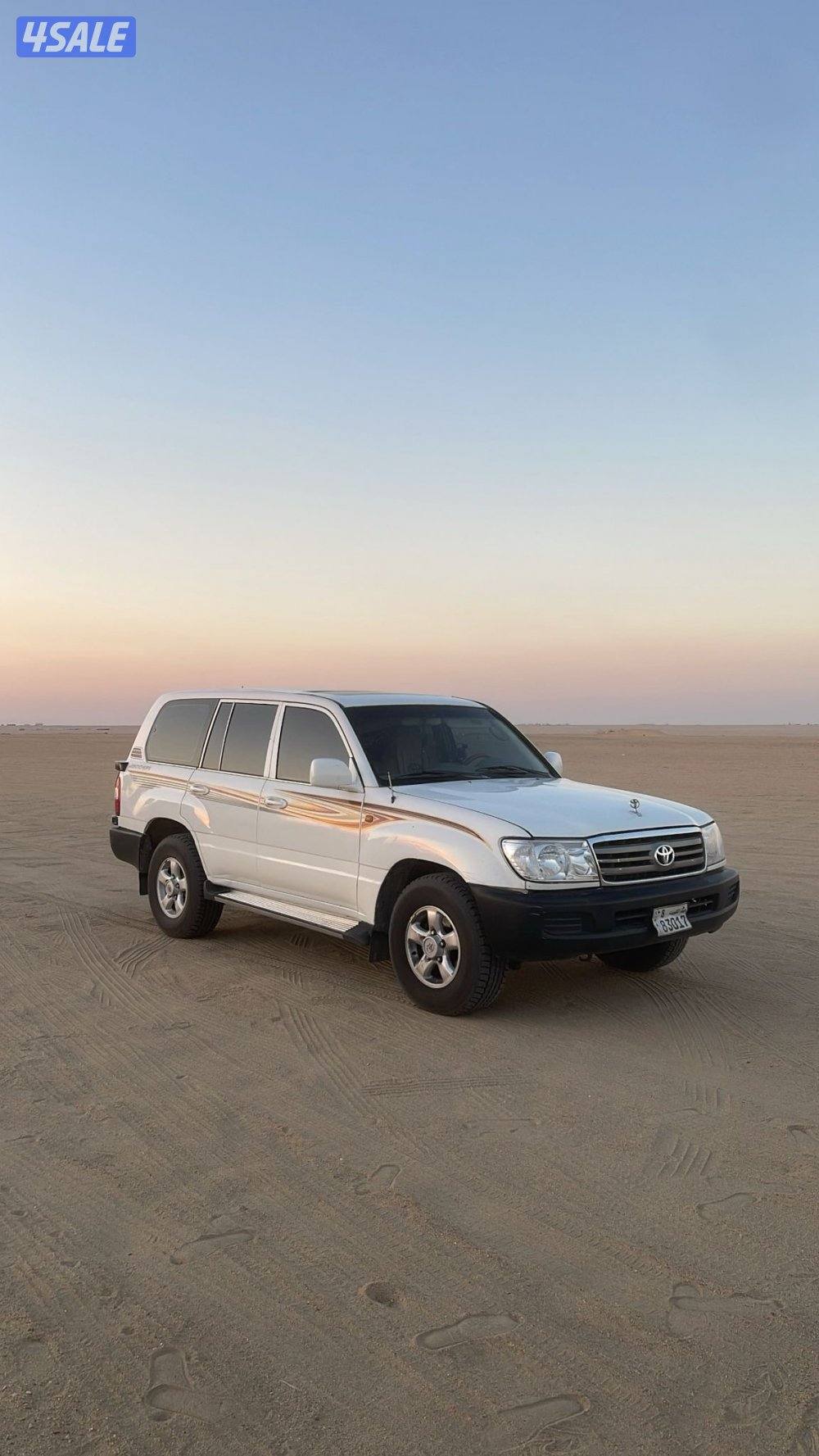 للبيع لاند كروزر 2003 قير عادي اساس4