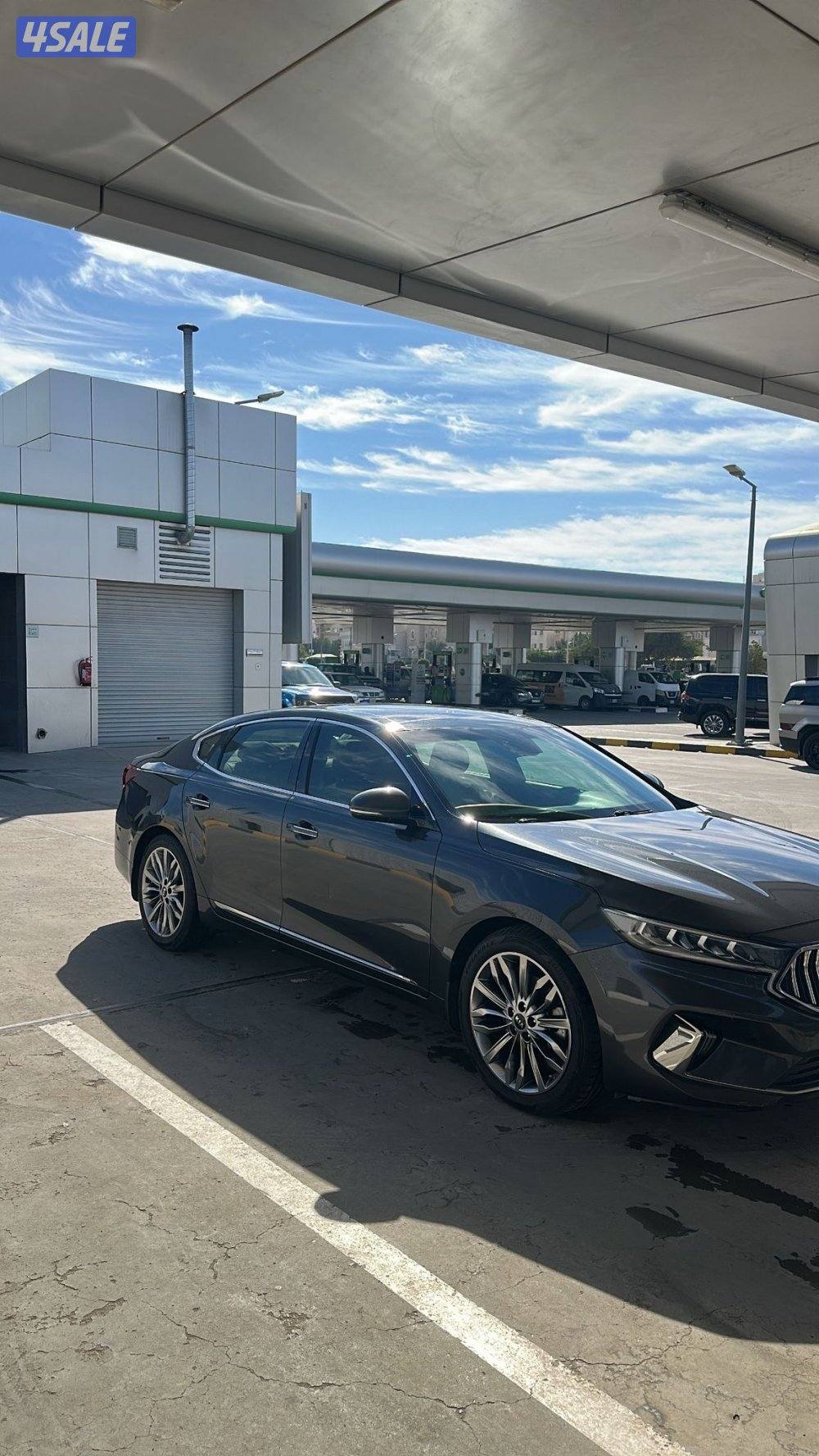 للبيع كيا كادينزا 20206