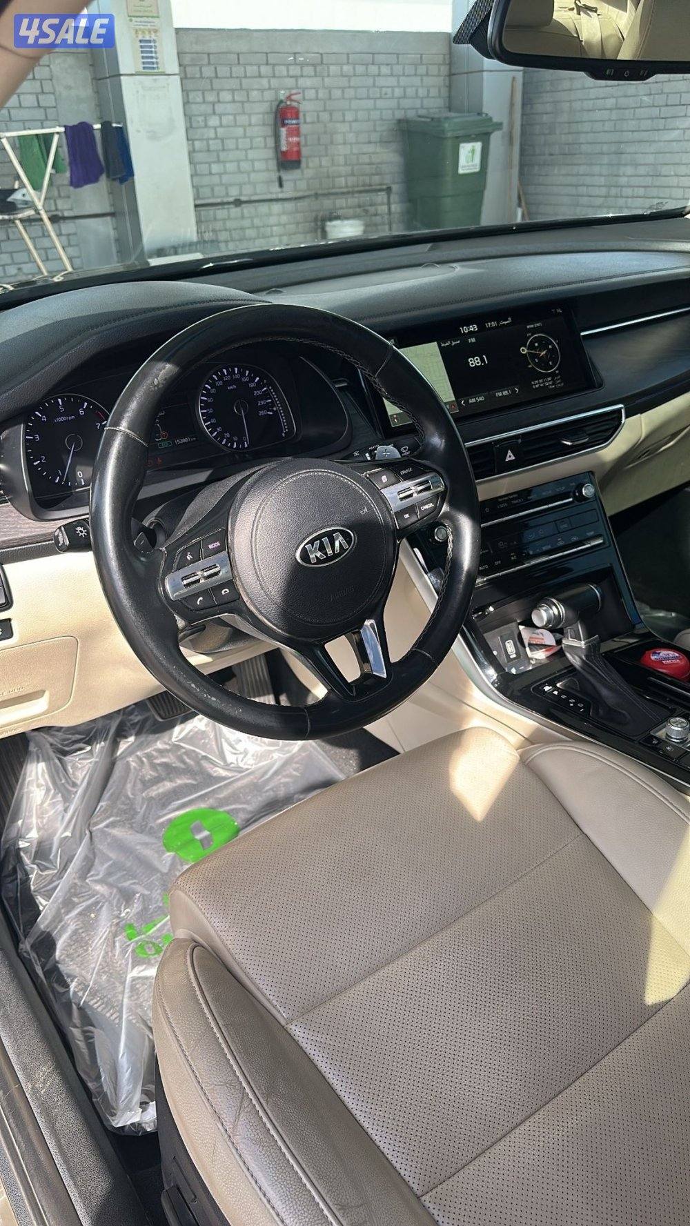 للبيع كيا كادينزا 20207