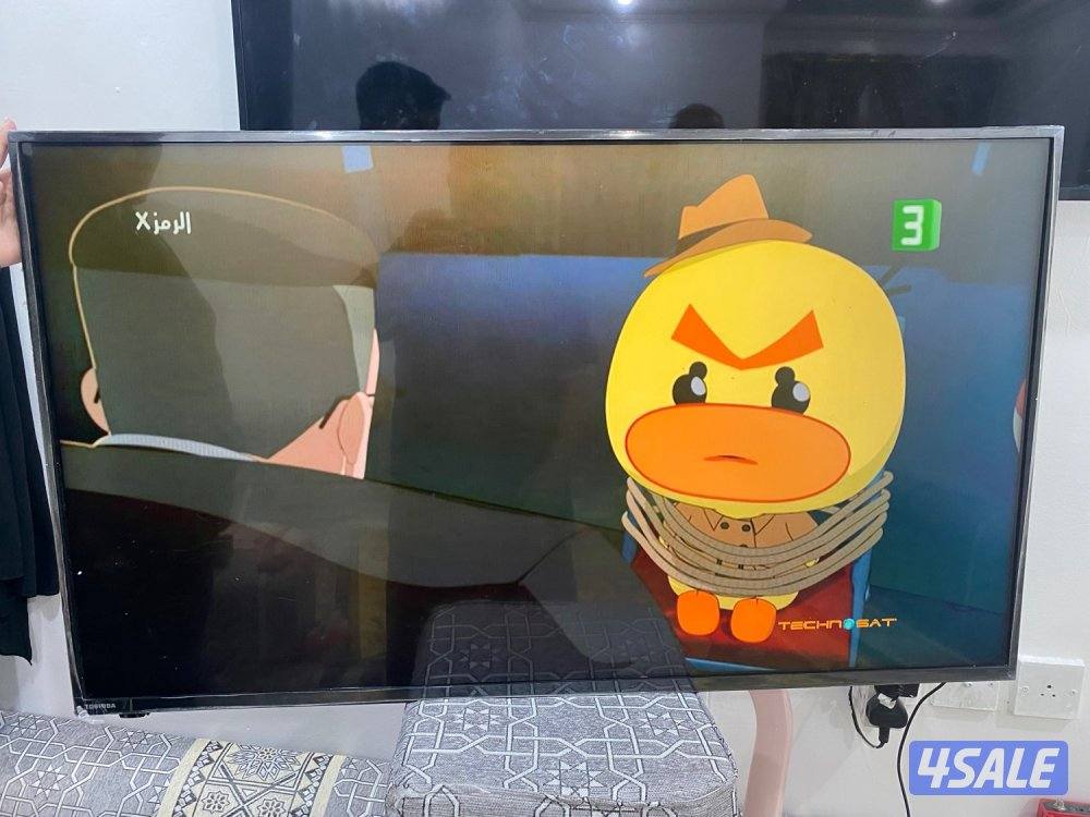 للبيع تلفزيون توشيبا 43 بوصه LED2