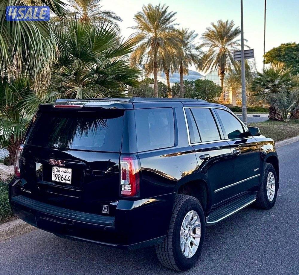 يوكن SLT موديل 2018  ماشي 128يوجد قطعه وحده فقط صبغ تجميلي وارد الكويت2