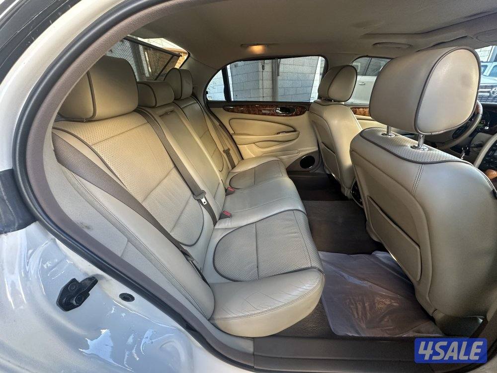 Jaguar xj daimler جاكوار اكس جي ديملر 20097