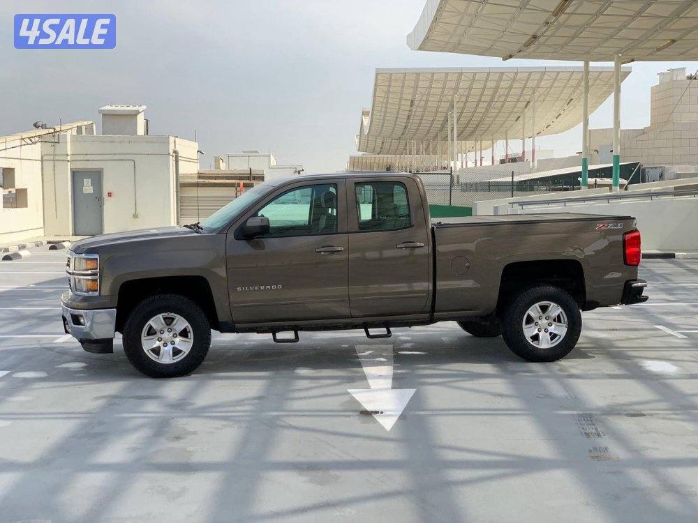 للبيع سلفرادو Z714