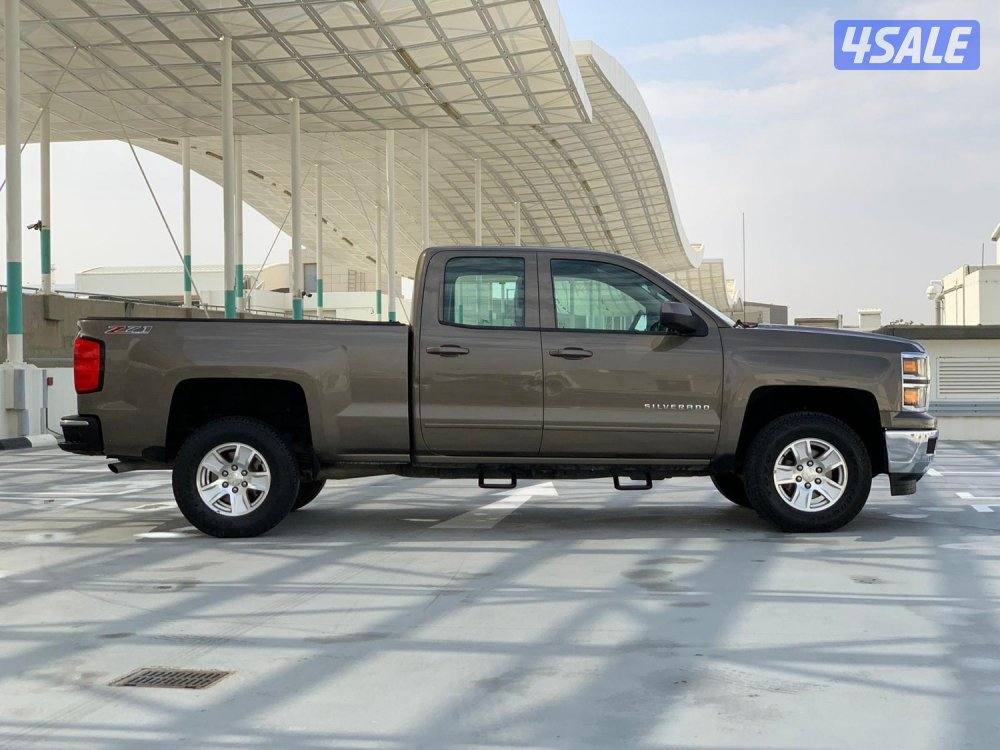 للبيع سلفرادو Z715