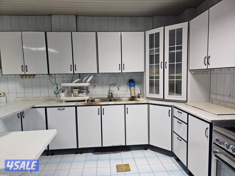 نشتري جميع انواع المطابخ المستعمله ودريش والمكيفات0