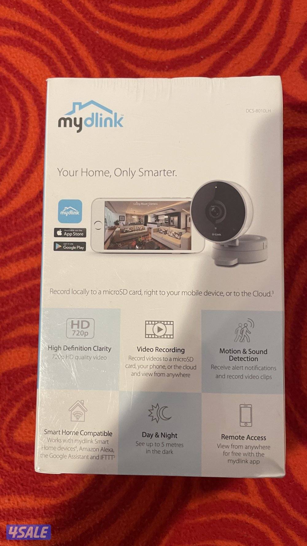 DLINK security camera with night vision and sensors1