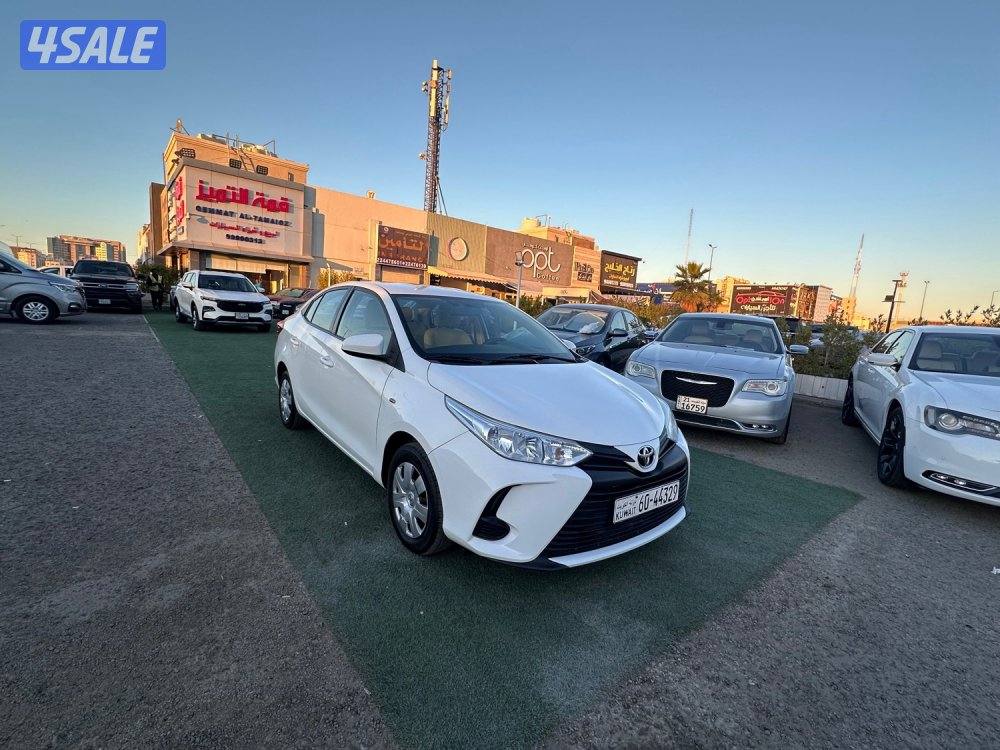 🚘 تويوتا يارس1