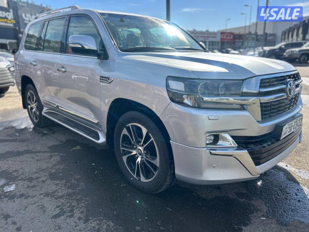 لاند كروزر GX.R-قراند تورينق .V8
موديل 2021
ماشى 146.000 k.m1