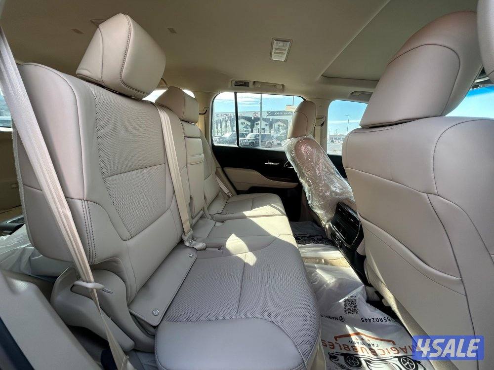 تويوتا لاند كروزر GX.R AEROs
 twin turbo.V6
موديل 2023
ماشى 111.000 k.4