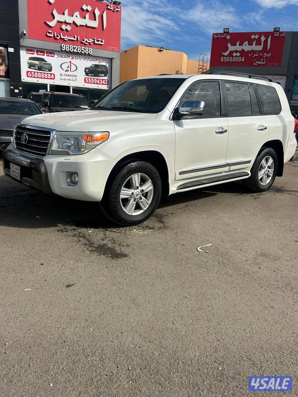 تويوتا لاند كروزر GX.R -V8
موديل 2014
ماشى 288.000 k.m 
وارد الساير8