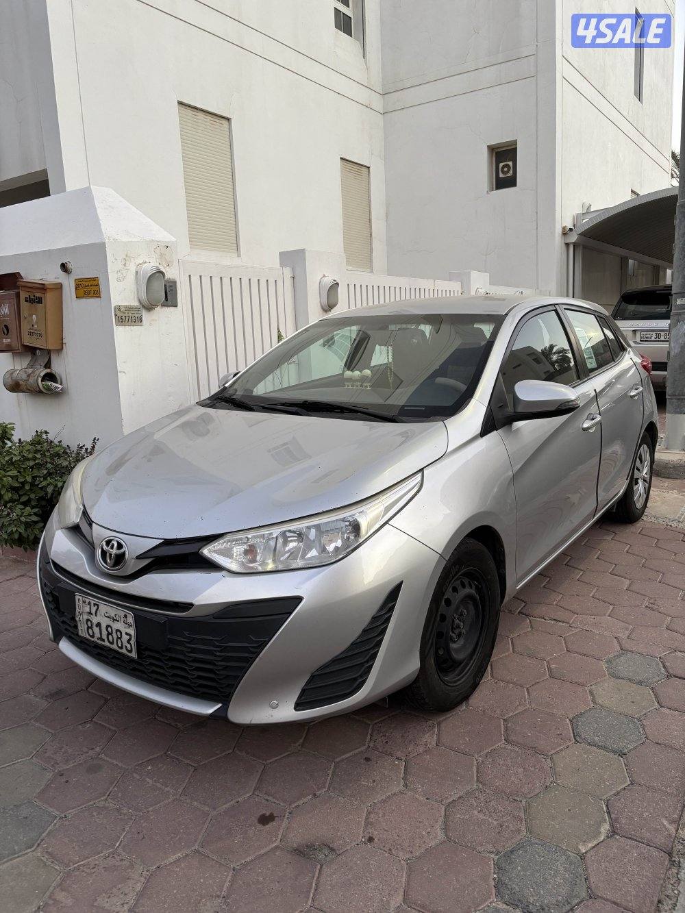 For sale Yaris hatchback 2019 للبيع يارس هاتشباك بحالة ممتازة3