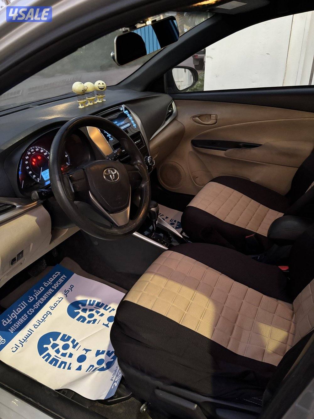 For sale Yaris hatchback 2019 للبيع يارس هاتشباك بحالة ممتازة7