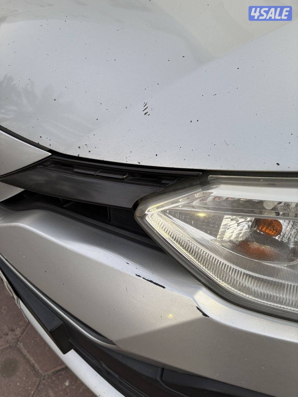 For sale Yaris hatchback 2019 للبيع يارس هاتشباك بحالة ممتازة8