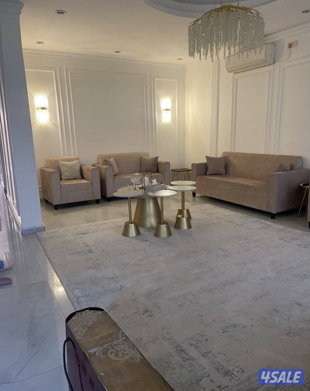 غنفات للبيع، حالتها فوق الممتاز واستخدامها خفيف و شبه جديدة1